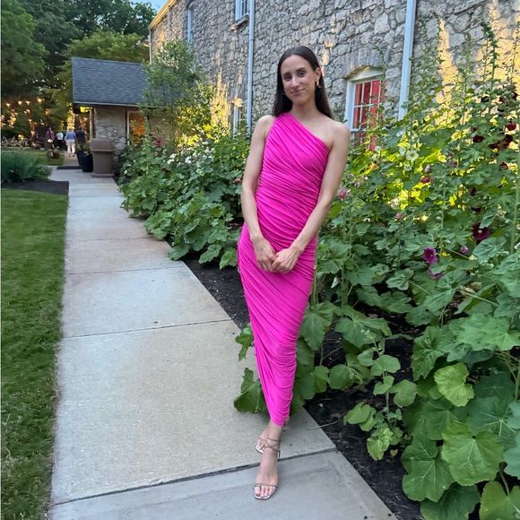 Norma Kamali x Revolve Diana Gown - Picture 5 of 5